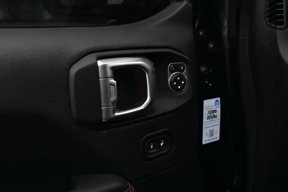 Jeep Gladiator Rubicon Launch Edition 2020 | Full Agency | Original Paint | 315 BF Goodrich | Clean - Image 13