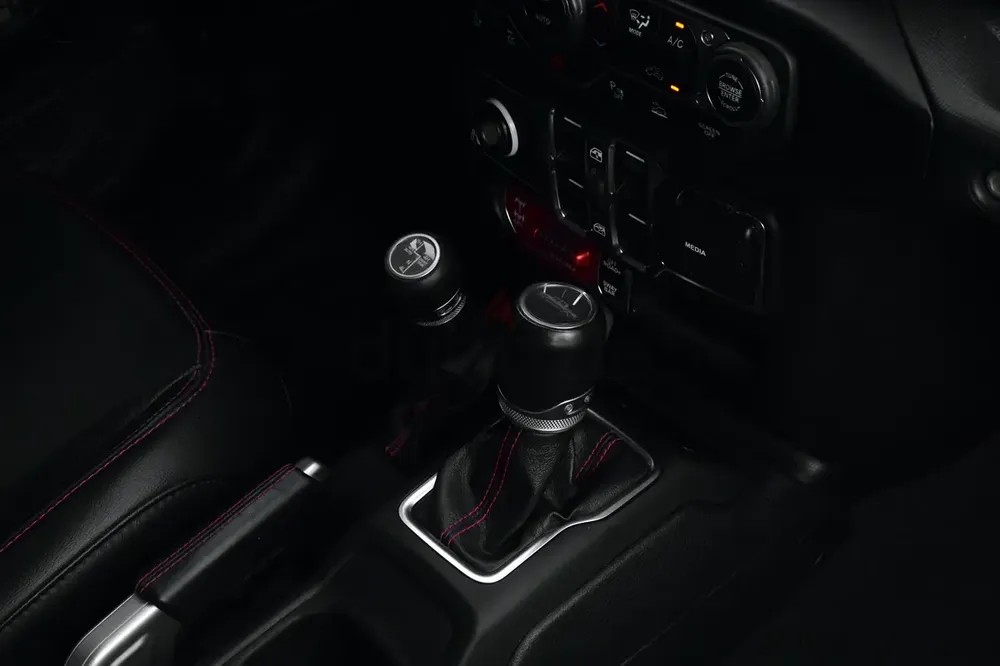 Jeep Gladiator Rubicon Launch Edition 2020 | Full Agency | Original Paint | 315 BF Goodrich | Clean - Image 14