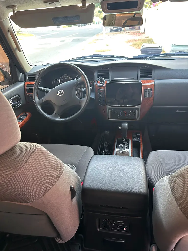 Nissan Patrol Safari 2021 GCC - Image 13