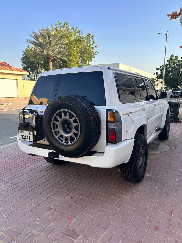 Nissan Patrol Safari 2021 GCC - Image 5