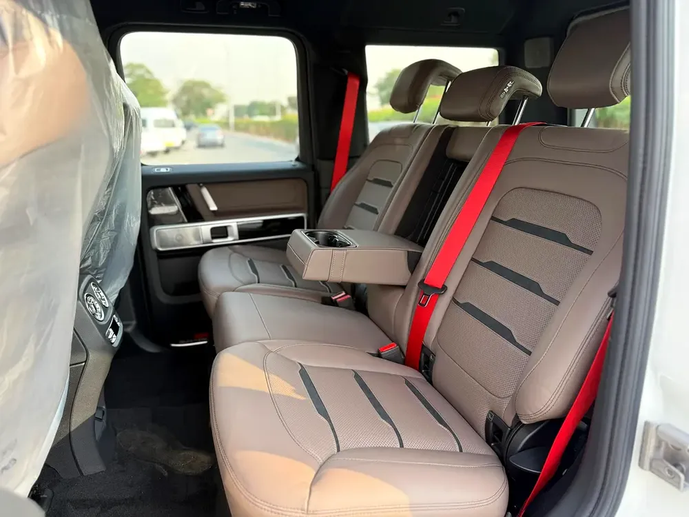 2025 Mercedes-Benz G-Class G 63 AMG - Korean Specs - Brand New - Image 5