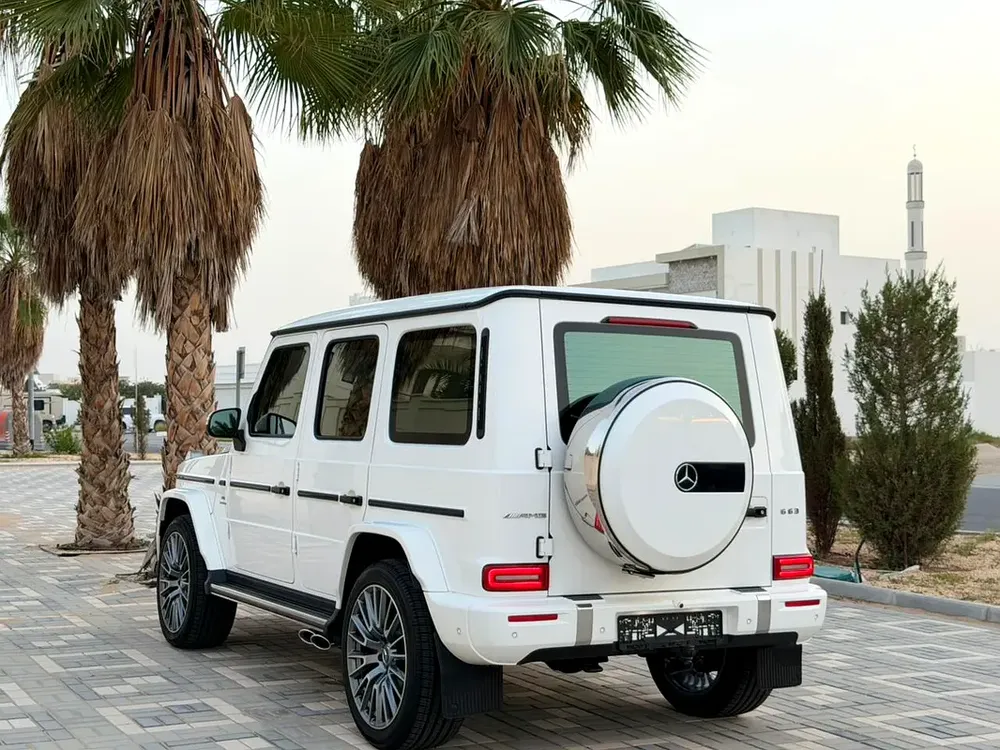 2025 Mercedes-Benz G-Class G 63 AMG - Korean Specs - Brand New - Image 11
