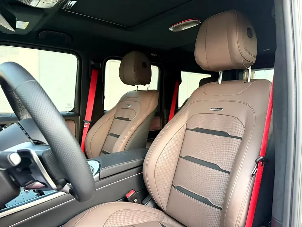 2025 Mercedes-Benz G-Class G 63 AMG - Korean Specs - Brand New - Image 7