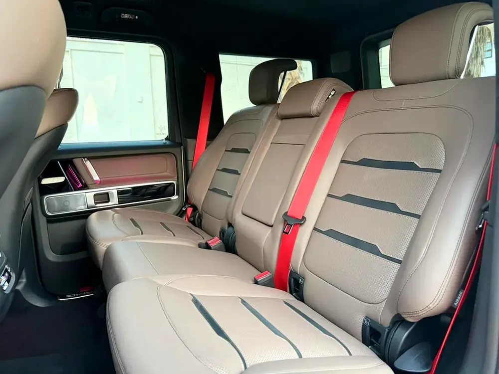 2025 Mercedes-Benz G-Class G 63 AMG - Korean Specs - Brand New - Image 8