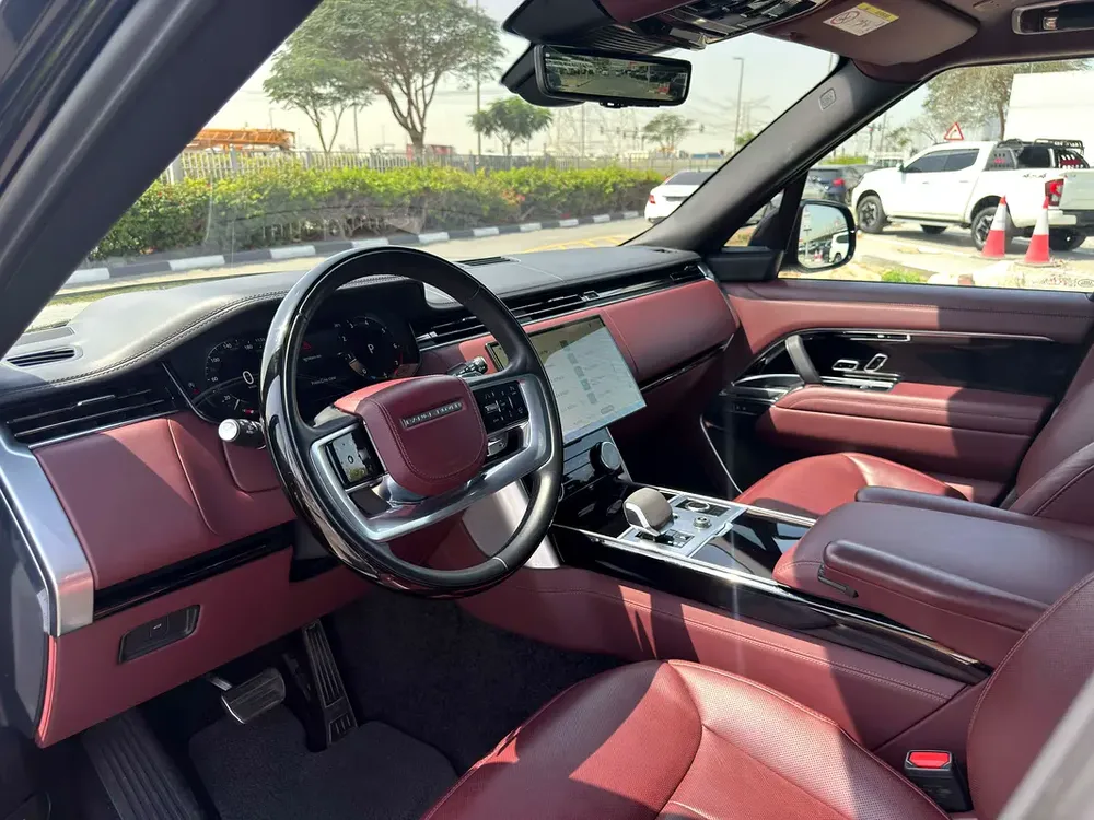 GCC SPEC**2023**NEAT AND CLEAN LESS KILOMETER - Image 6