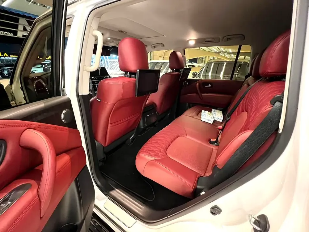 Nissan Patrol LE Platinum City 2024 GCC Specs - Image 11