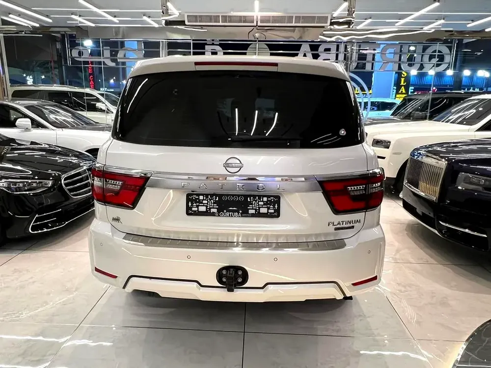 Nissan Patrol LE Platinum City 2024 GCC Specs - Image 9
