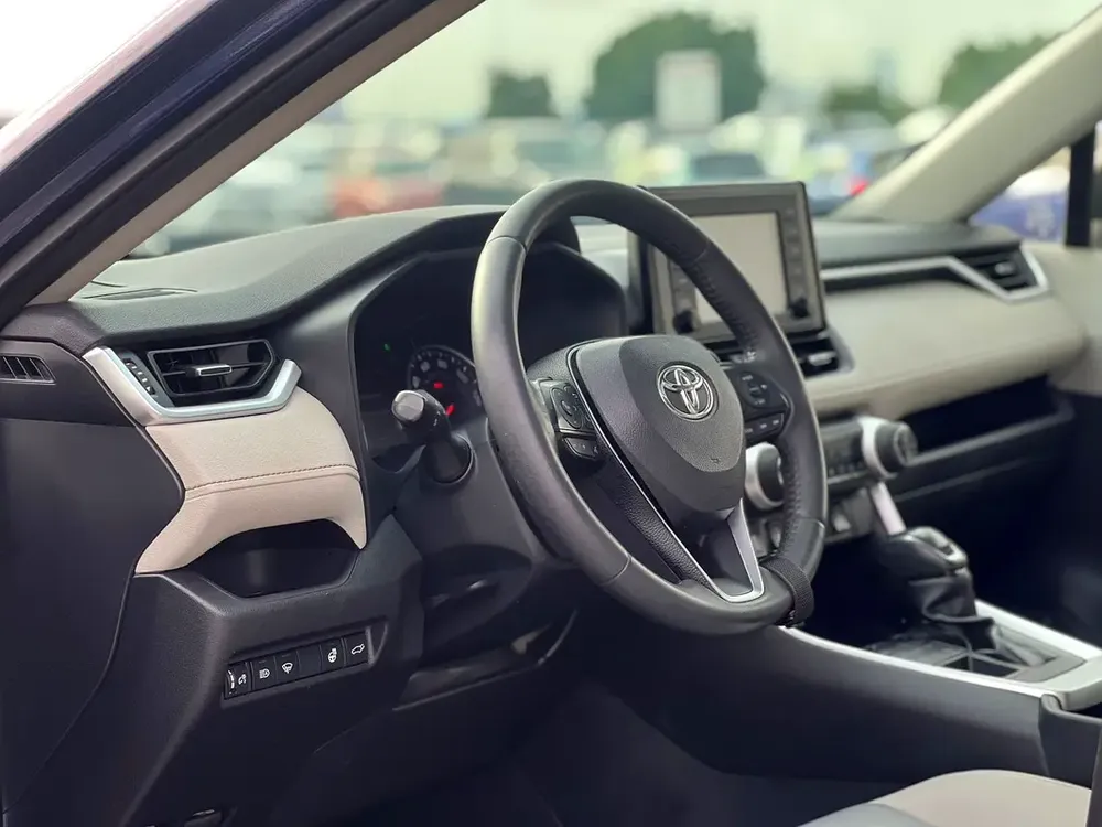 2019 Toyota Rav4 XLE Full Option 2.5L V4 - Rear Camera - Leather Seat - Sunroof - AWD 4x4 - Image 11