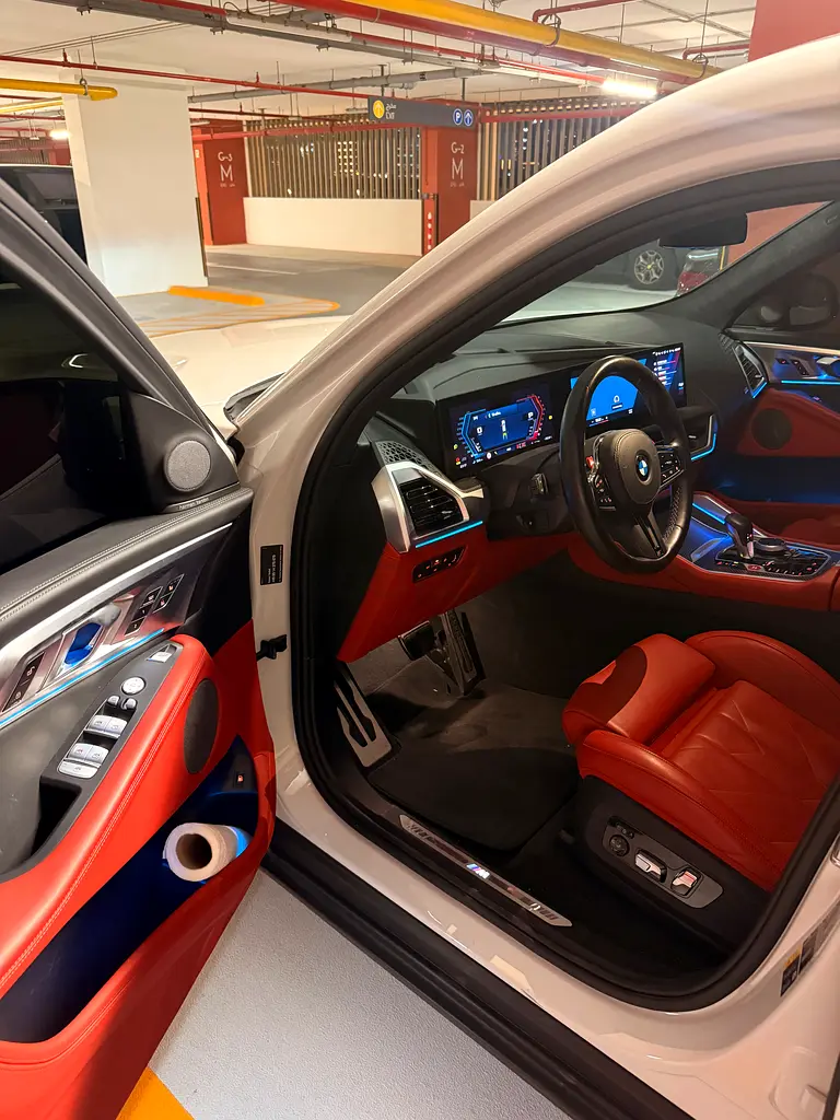 BMW XM 2023 - Image 6