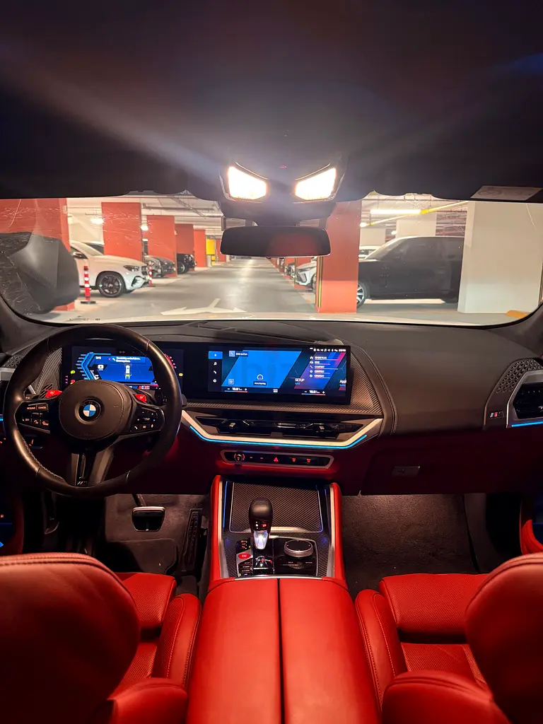 BMW XM 2023 - Image 8