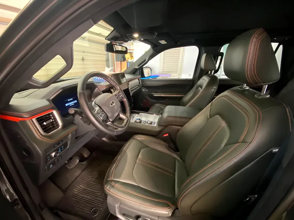 2022 Ford Expedition Timberline - GCC Specs - Image 4