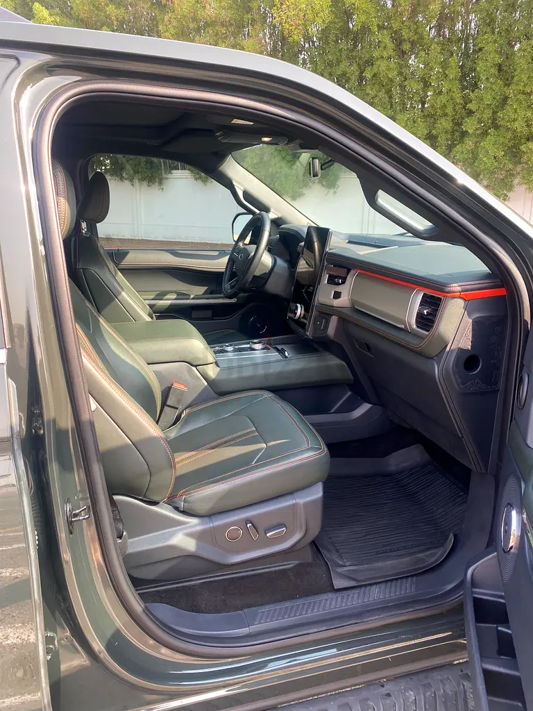 2022 Ford Expedition Timberline - GCC Specs - Image 9