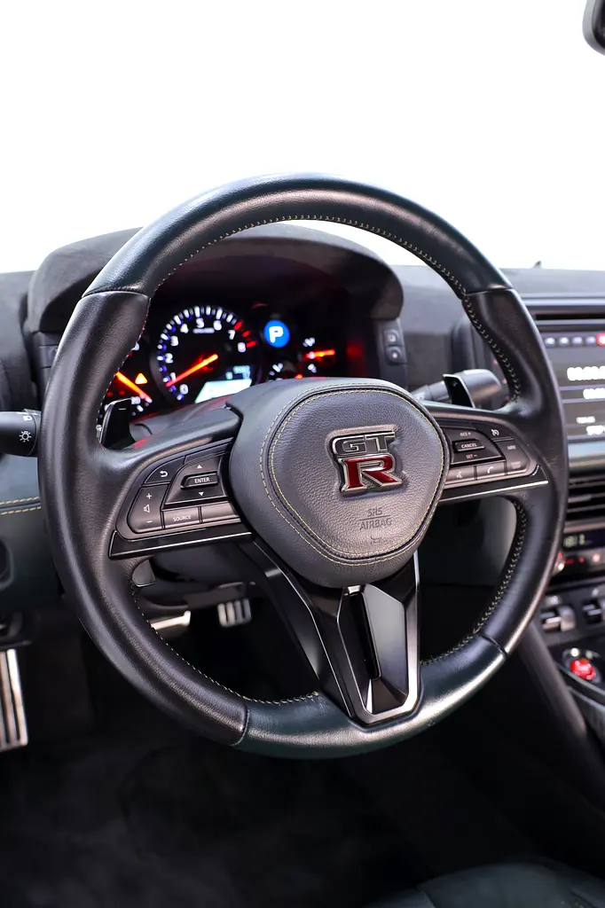NISSAN GTR T-SPEC 2024 - RARE MILLENIUM JADE EDITION + EXPREME TI EXHAUST SYSTEM + CARBON INTERIOR - Image 15