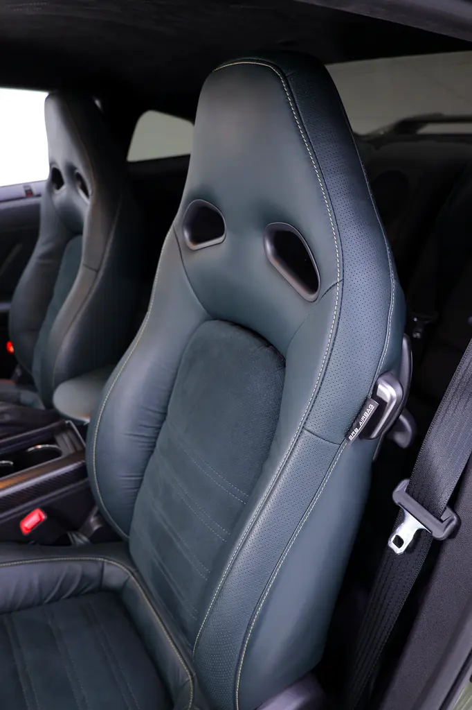 NISSAN GTR T-SPEC 2024 - RARE MILLENIUM JADE EDITION + EXPREME TI EXHAUST SYSTEM + CARBON INTERIOR - Image 19