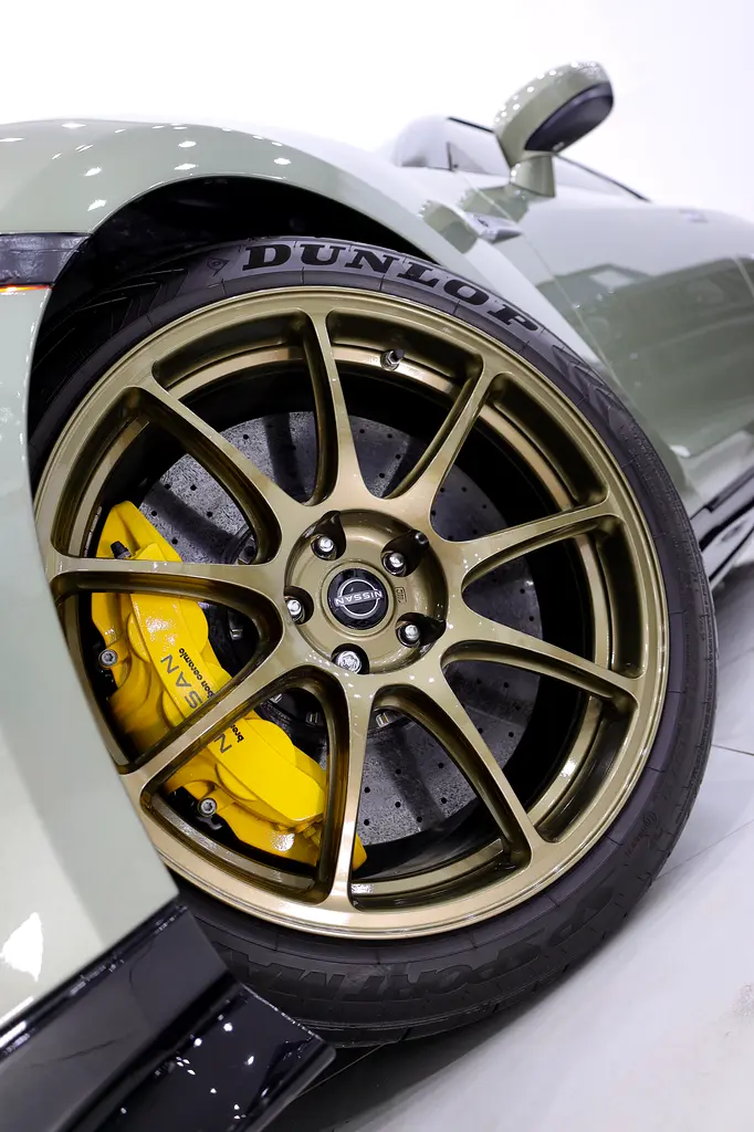 NISSAN GTR T-SPEC 2024 - RARE MILLENIUM JADE EDITION + EXPREME TI EXHAUST SYSTEM + CARBON INTERIOR - Image 4