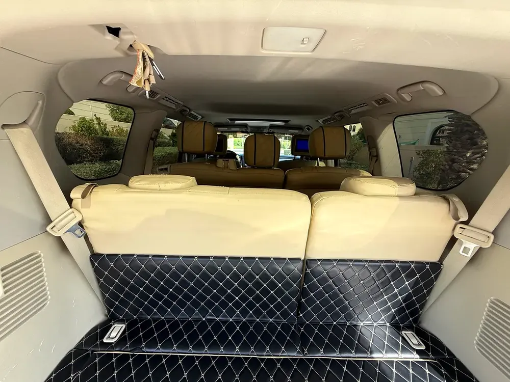 Nissan Patrol LE Platinum Gold 2010 Low Mileage In Excellent Condition - Image 18