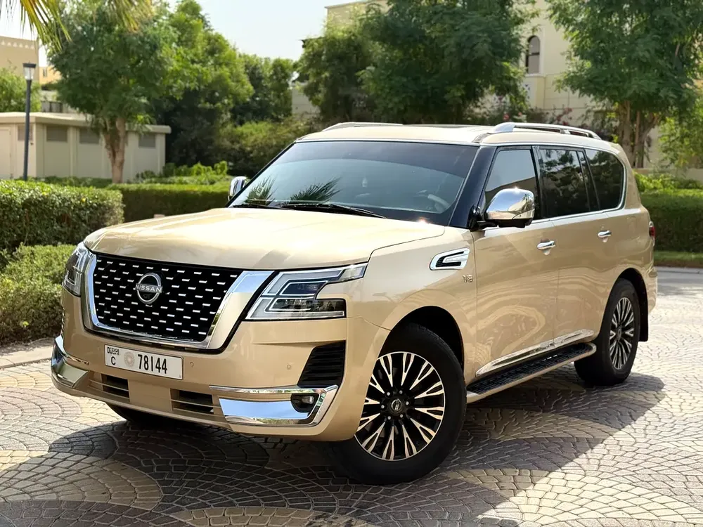Nissan Patrol LE Platinum Gold 2010 Low Mileage In Excellent Condition - Image 4