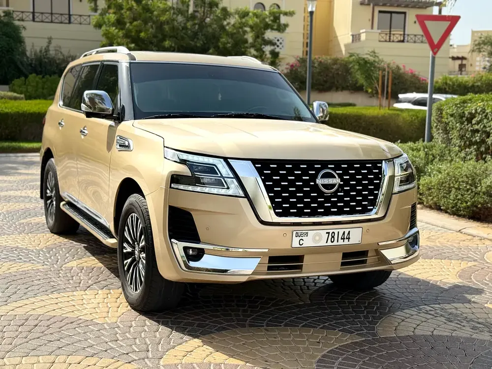 Nissan Patrol LE Platinum Gold 2010 Low Mileage In Excellent Condition - Image 6