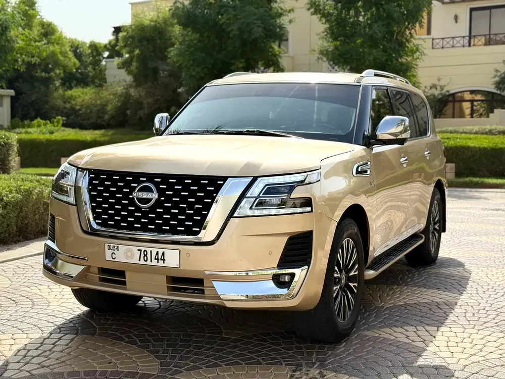 Nissan Patrol LE Platinum Gold 2010 Low Mileage In Excellent Condition - Image 7