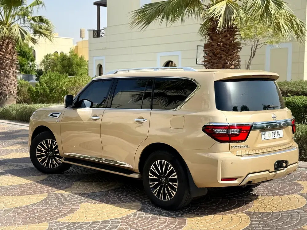 Nissan Patrol LE Platinum Gold 2010 Low Mileage In Excellent Condition - Image 8