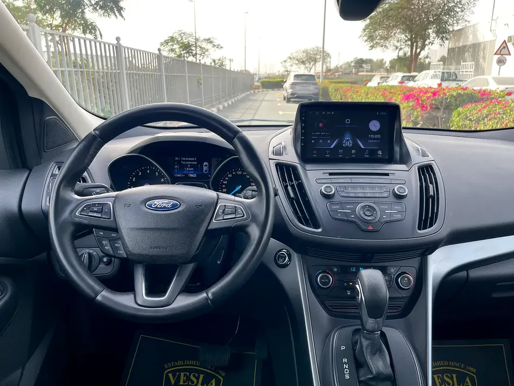 UNLIMITED MILEAGE WARRANTY / LEATHER SEATS + NAVIGATION + CAMERA + KEYLESS START + CRUISE CONTROL - Image 14