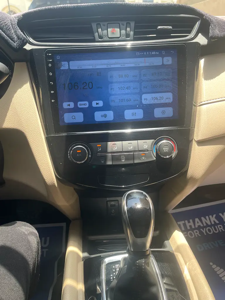 Nissan X-Trail 2018 GCC Specs - Well Maintained Family SUV - Image 9