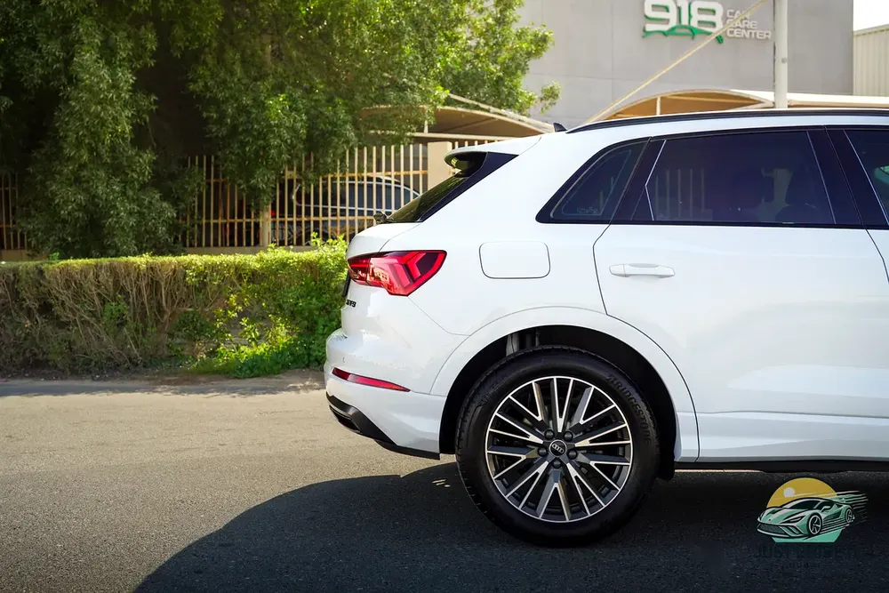 2023 Audi Q3 35 TFSI Advanced GCC | Warranty  Service Until 2028 | 28K KM - Image 14