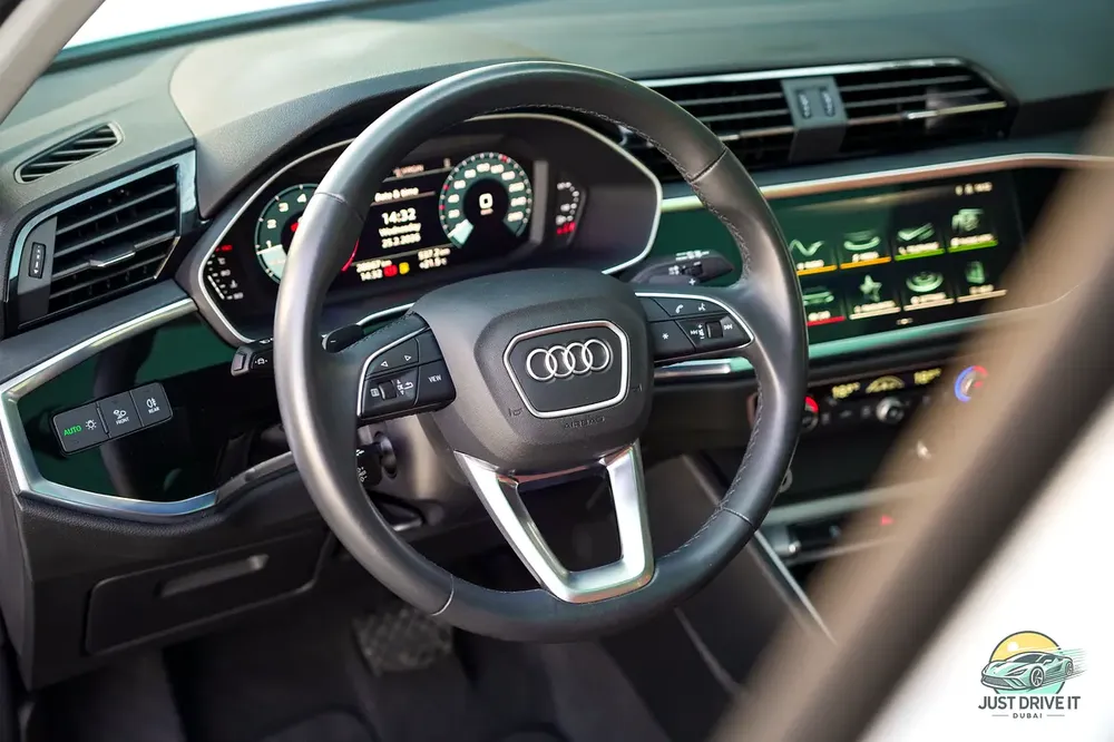 2023 Audi Q3 35 TFSI Advanced GCC | Warranty  Service Until 2028 | 28K KM - Image 7