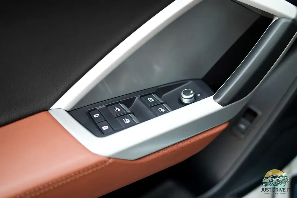 2023 Audi Q3 35 TFSI Advanced GCC | Warranty  Service Until 2028 | 28K KM - Image 9