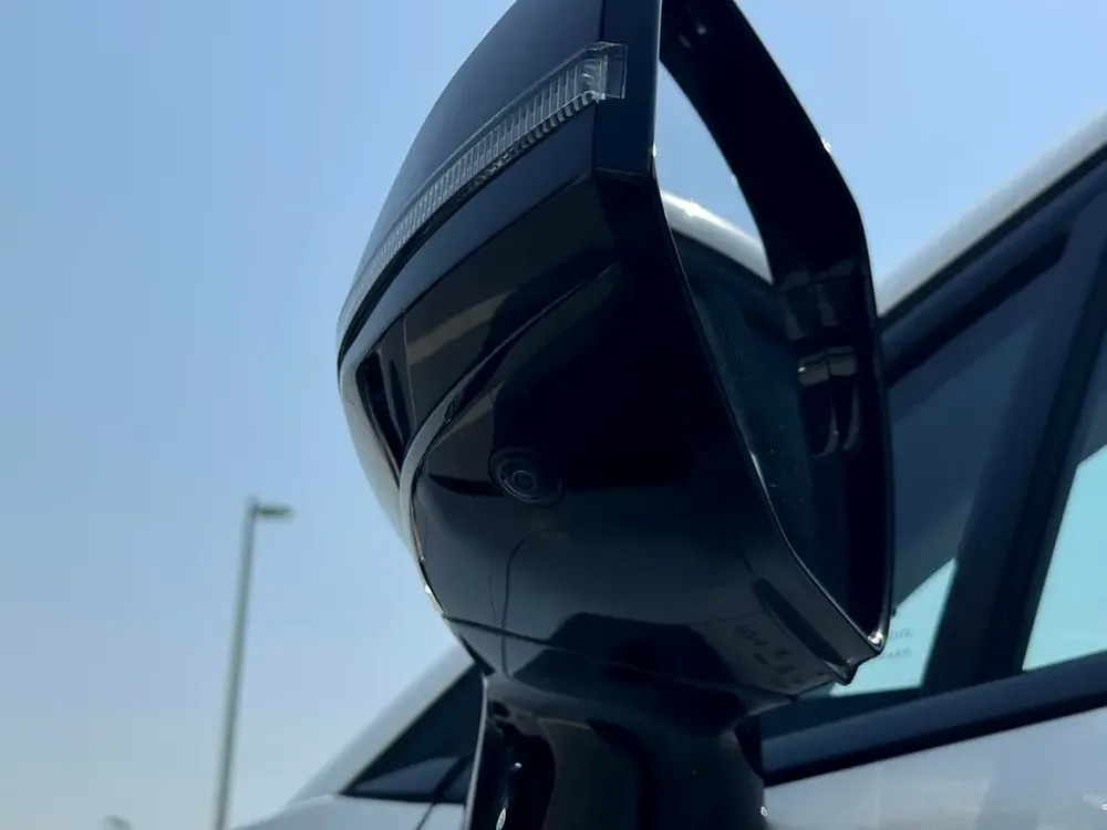 2.0L HEV 2WD Chinese Specs 2025 Export Price @ 86,500 AED - Image 17