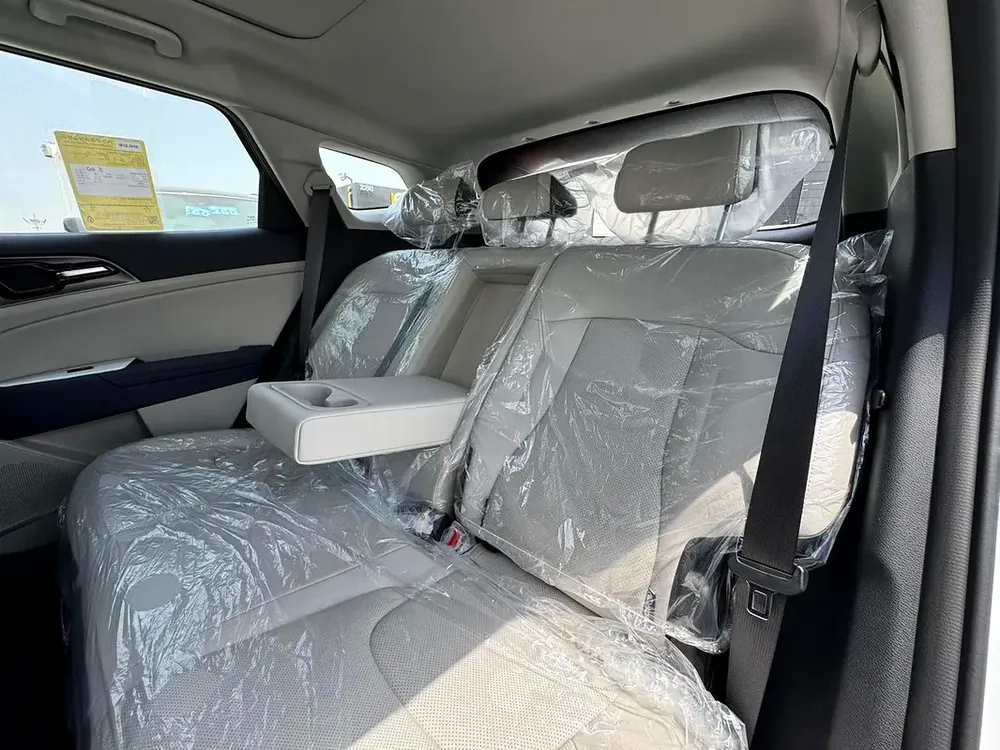 2.0L HEV 2WD Chinese Specs 2025 Export Price @ 86,500 AED - Image 7