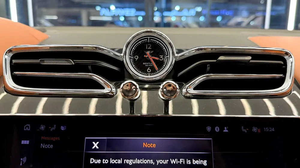 Bentley Bentayga S - 2022 - Fully Loaded - Image 11