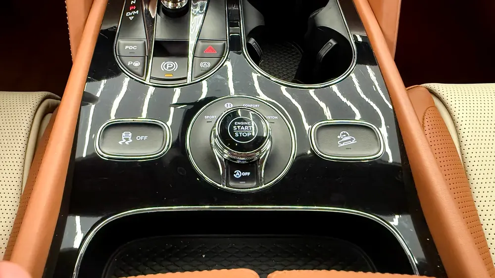 Bentley Bentayga S - 2022 - Fully Loaded - Image 9