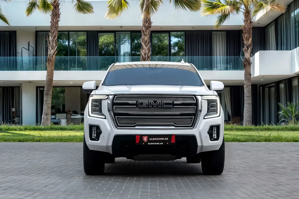 3,623 P.M | Yukon SLT | 0% Downpayment | Pristine Condition! - Image 4