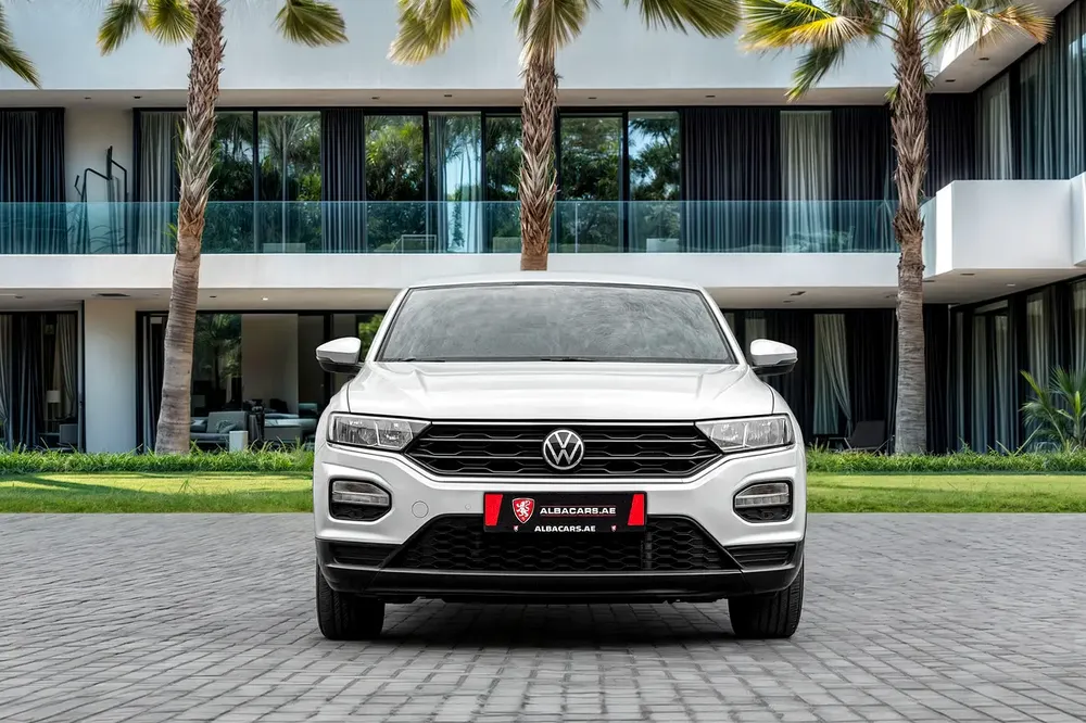 1,273 P.M | T-Roc Life | 0% Downpayment | IMMACULATE! - Image 4