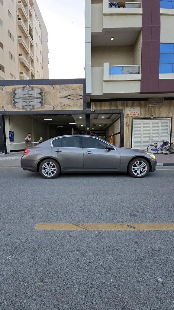 Infiniti G25 2012 GCC Specs - Well Maintained - Image 4