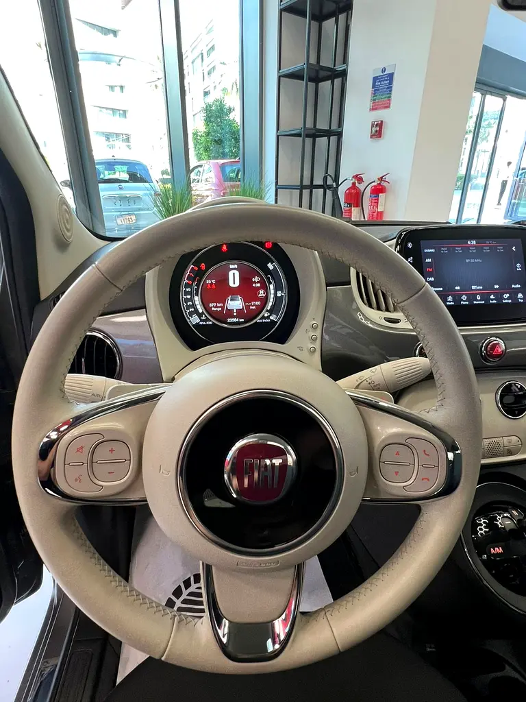 Fiat 500 Dolce Vita Cabrio Hatchback 1.4L - Image 13