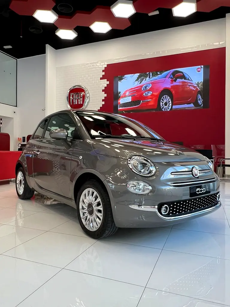 Fiat 500 Dolce Vita Cabrio Hatchback 1.4L - Image 9