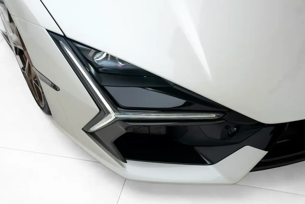 2024 LAMBORGHINI REVUELTO – FULL CARBON FIBER, STUNNING SPEC, MAIN DEALER WARRANTY  SERVICE - Image 20