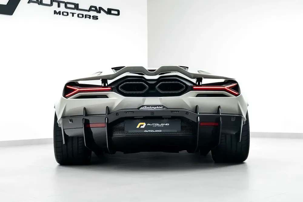 2024 LAMBORGHINI REVUELTO – FULL CARBON FIBER, STUNNING SPEC, MAIN DEALER WARRANTY  SERVICE - Image 5