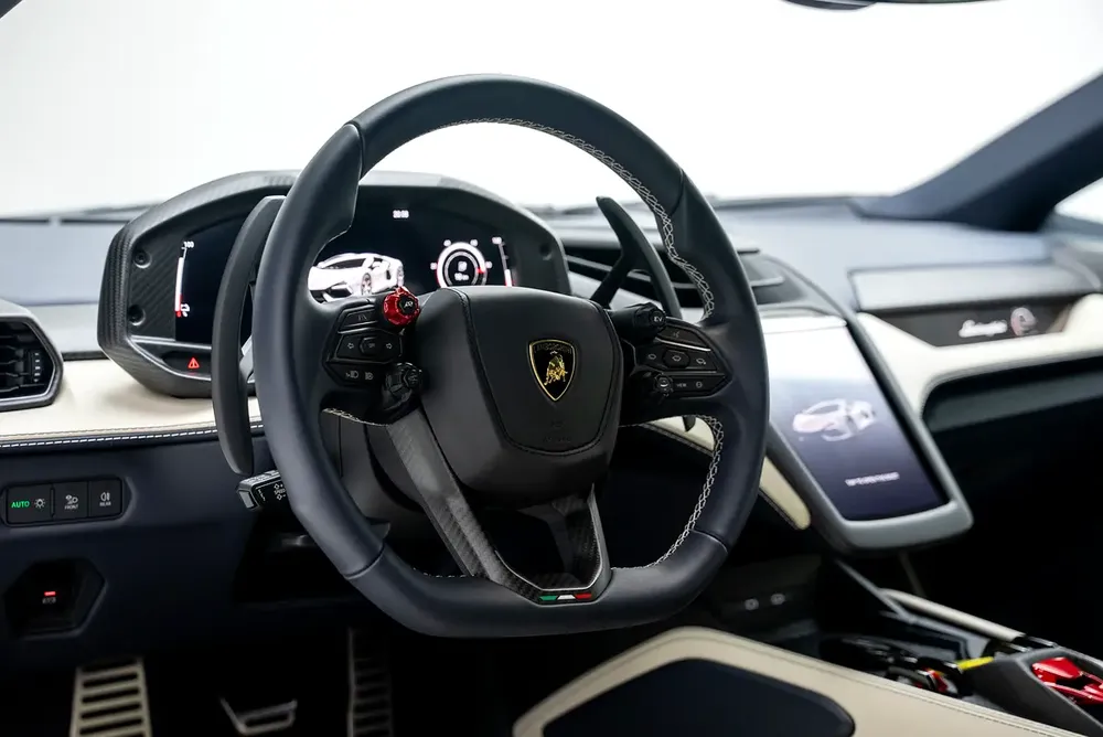 2024 LAMBORGHINI REVUELTO – FULL CARBON FIBER, STUNNING SPEC, MAIN DEALER WARRANTY  SERVICE - Image 9