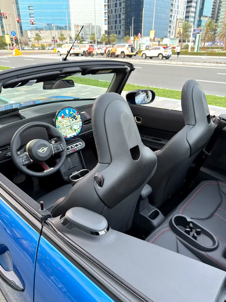 Mini Cooper S JCW Kit - GCC Specs - 3 Years Warranty - 3 Years Free Service. Free insurance & ti - Image 14