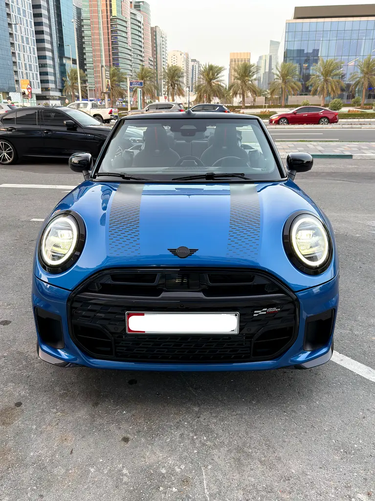 Mini Cooper S JCW Kit - GCC Specs - 3 Years Warranty - 3 Years Free Service. Free insurance & ti - Image 4
