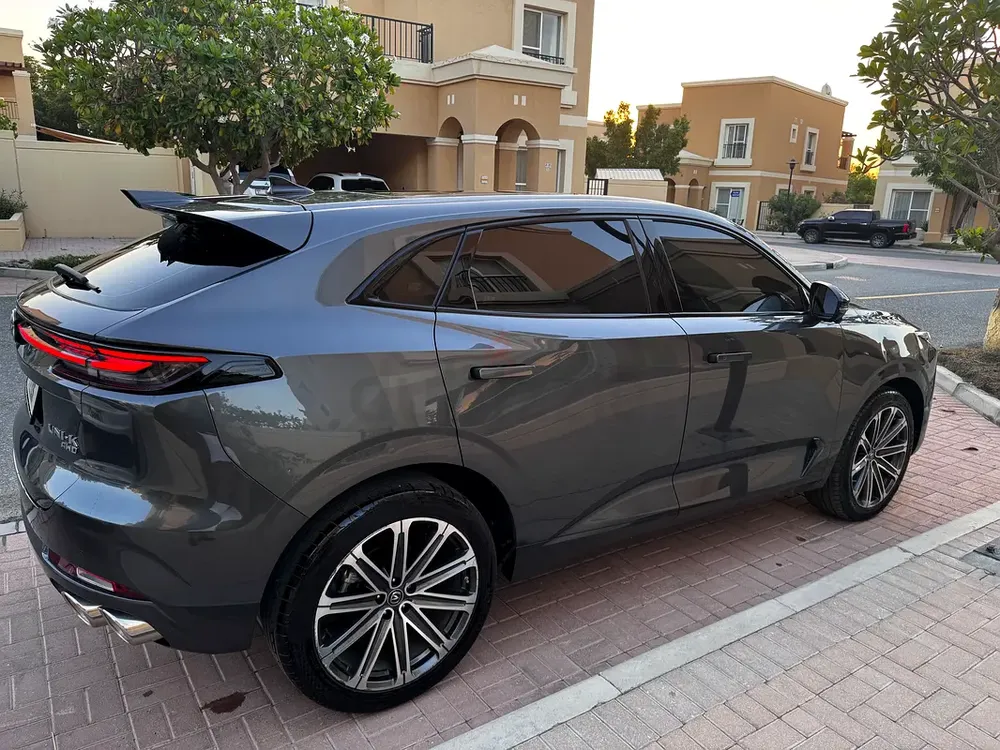 Changan UNI-K Platinum 2024 GCC Specs | Like New | High Option - Image 6