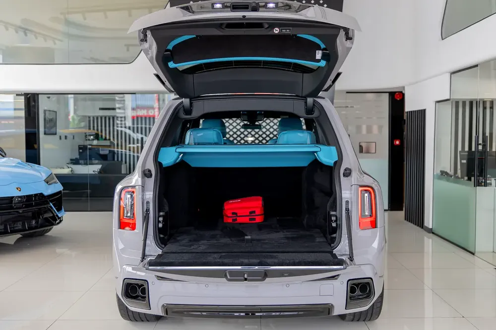 ROLLS ROYCE CULLINAN | BLACK BADGE | BESPOKE PREMIUM AUDIO  | DUALITY SEATS | European Specs | 2026 - Image 20