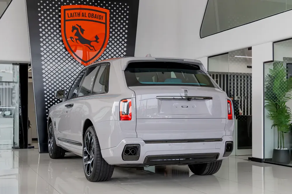 ROLLS ROYCE CULLINAN | BLACK BADGE | BESPOKE PREMIUM AUDIO  | DUALITY SEATS | European Specs | 2026 - Image 6