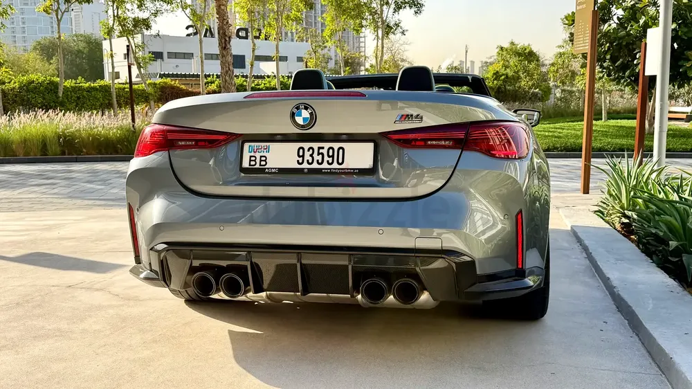 BMW M4 Convertible - Image 6