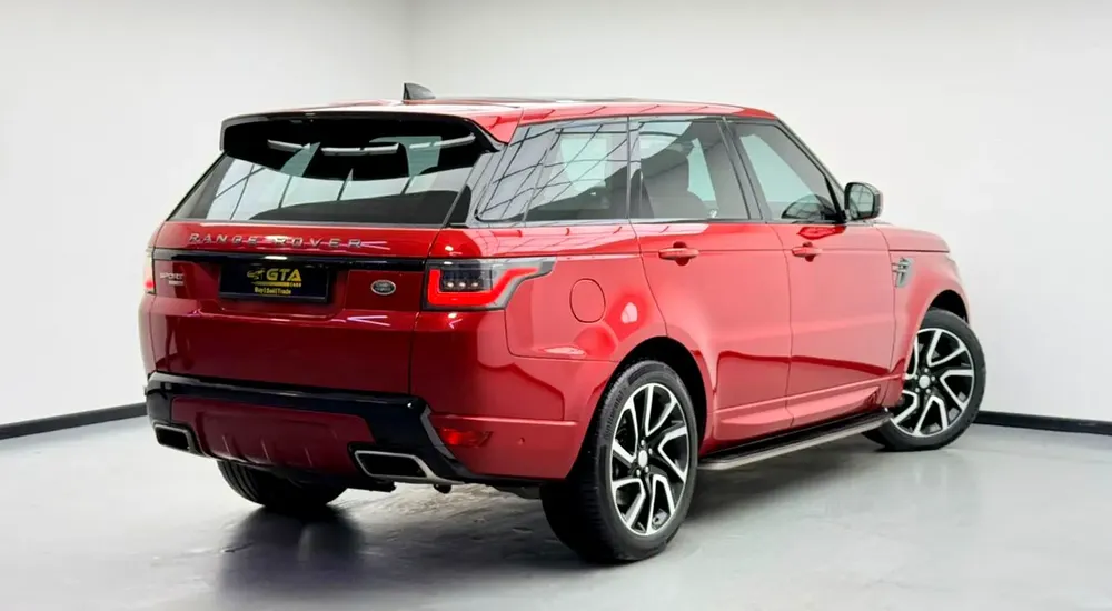2019 Range Rover Sport HSE, Warranty, Full RR Service History, Excellent Condition, GCC - Image 4