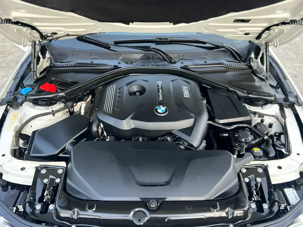 🔥AED 914 EMI • 2017 BMW 320i Modern-Line GCC Specs • 2.0L 4CYL • Immaculate Condition!🔥 - Image 19