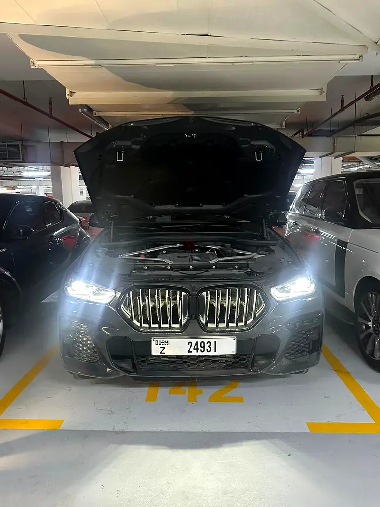 2023 BMW X6 xDrive40i - M Sport Package - Low Mileage - Image 5